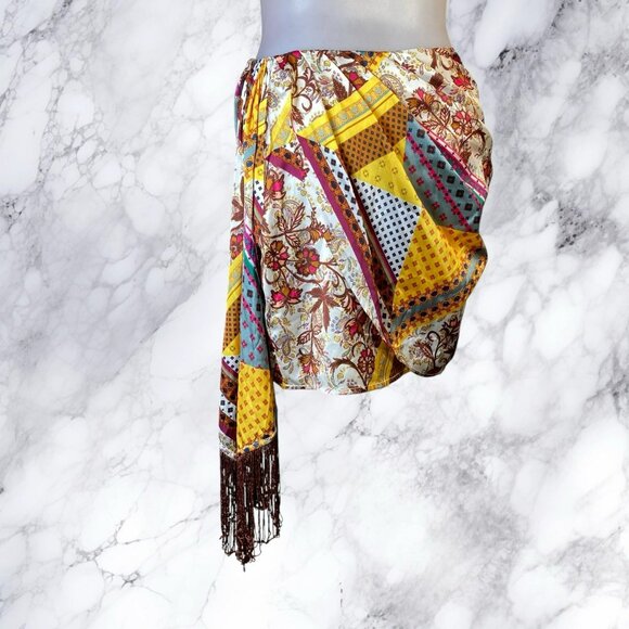 House of Harlow xREVOLVE Caterina Skirt in Patchwork Multi - Picture 8 of 12